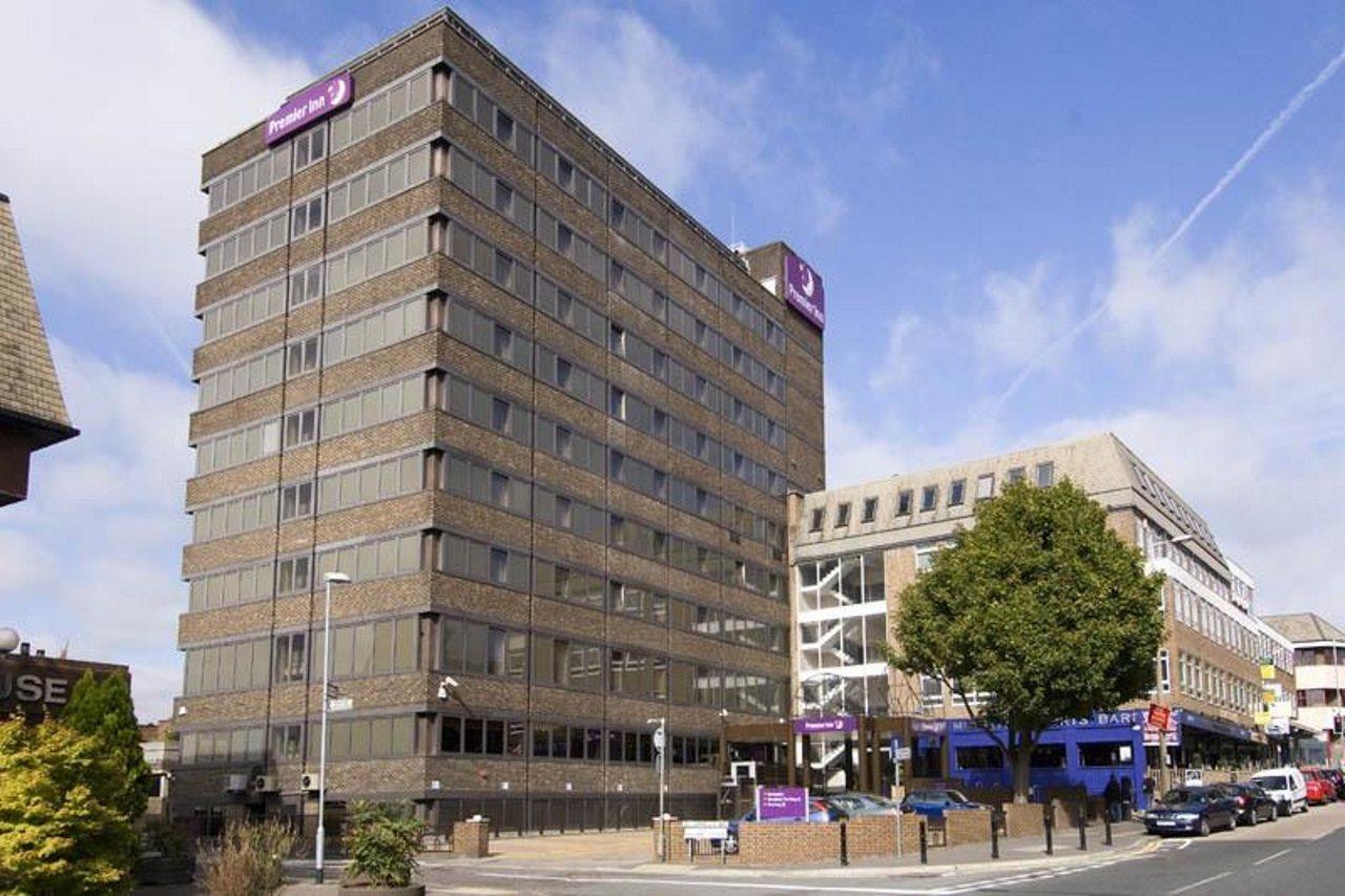 Premier Inn Brentwood Exterior foto